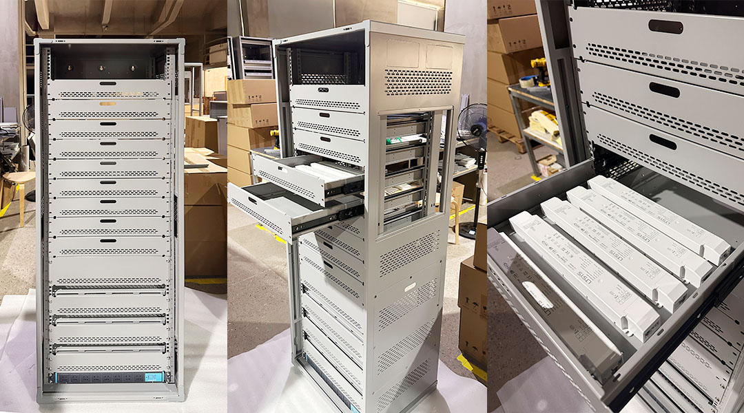 驅(qū)動+強(qiáng)電一體化解決方案：來看瑪徳克創(chuàng)新1.6米設(shè)備中心定制箱。