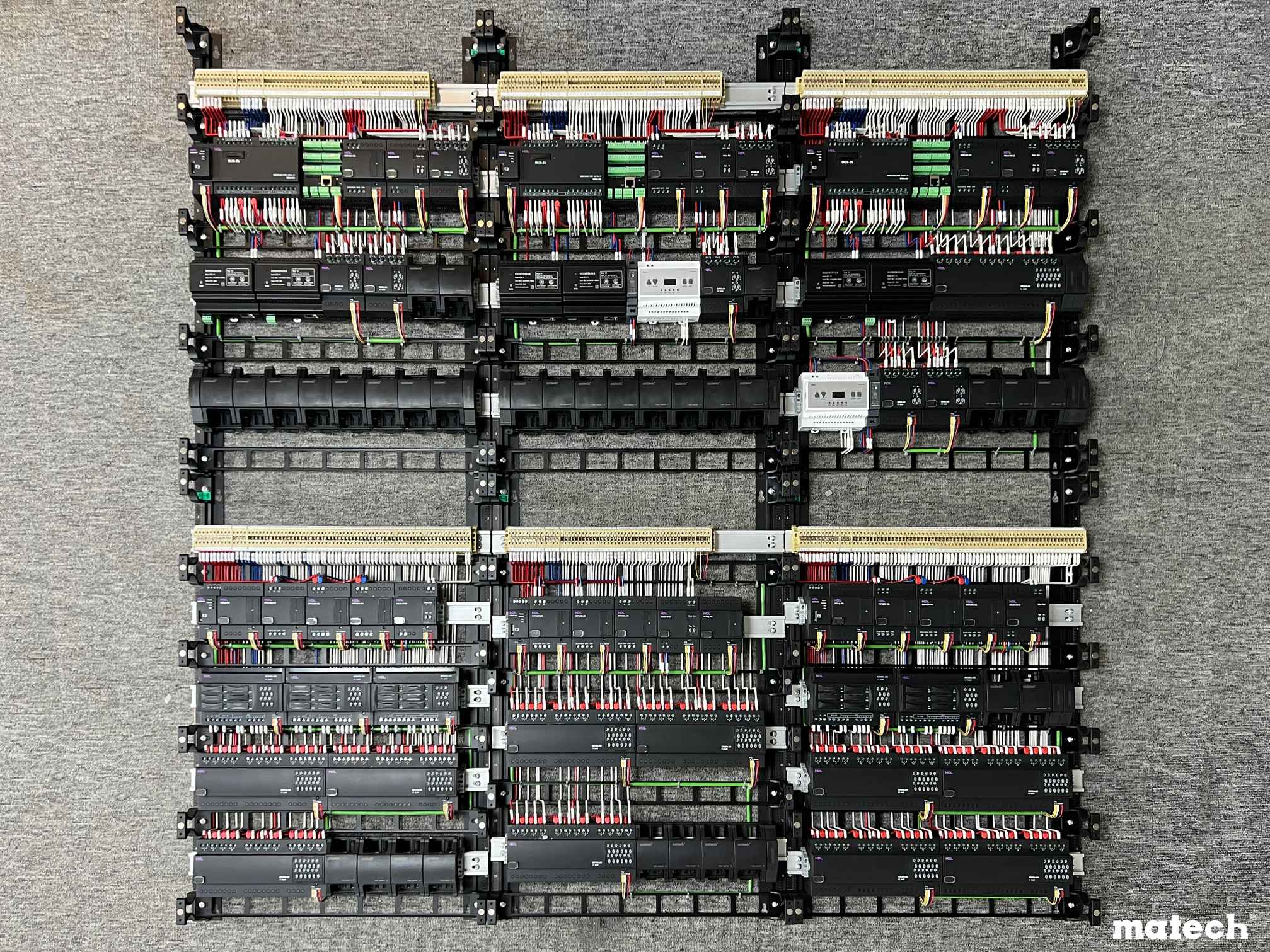 精湛工藝丨6套智能模塊接線完成，新疆客戶訂單完美交付！