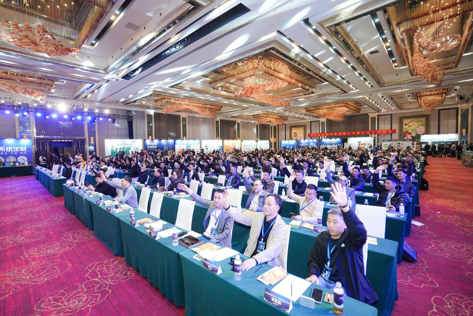 聚焦工藝，智見未來 | 瑪徳克亮相武漢家裝水電大會(huì)，開啟智慧用電新篇章