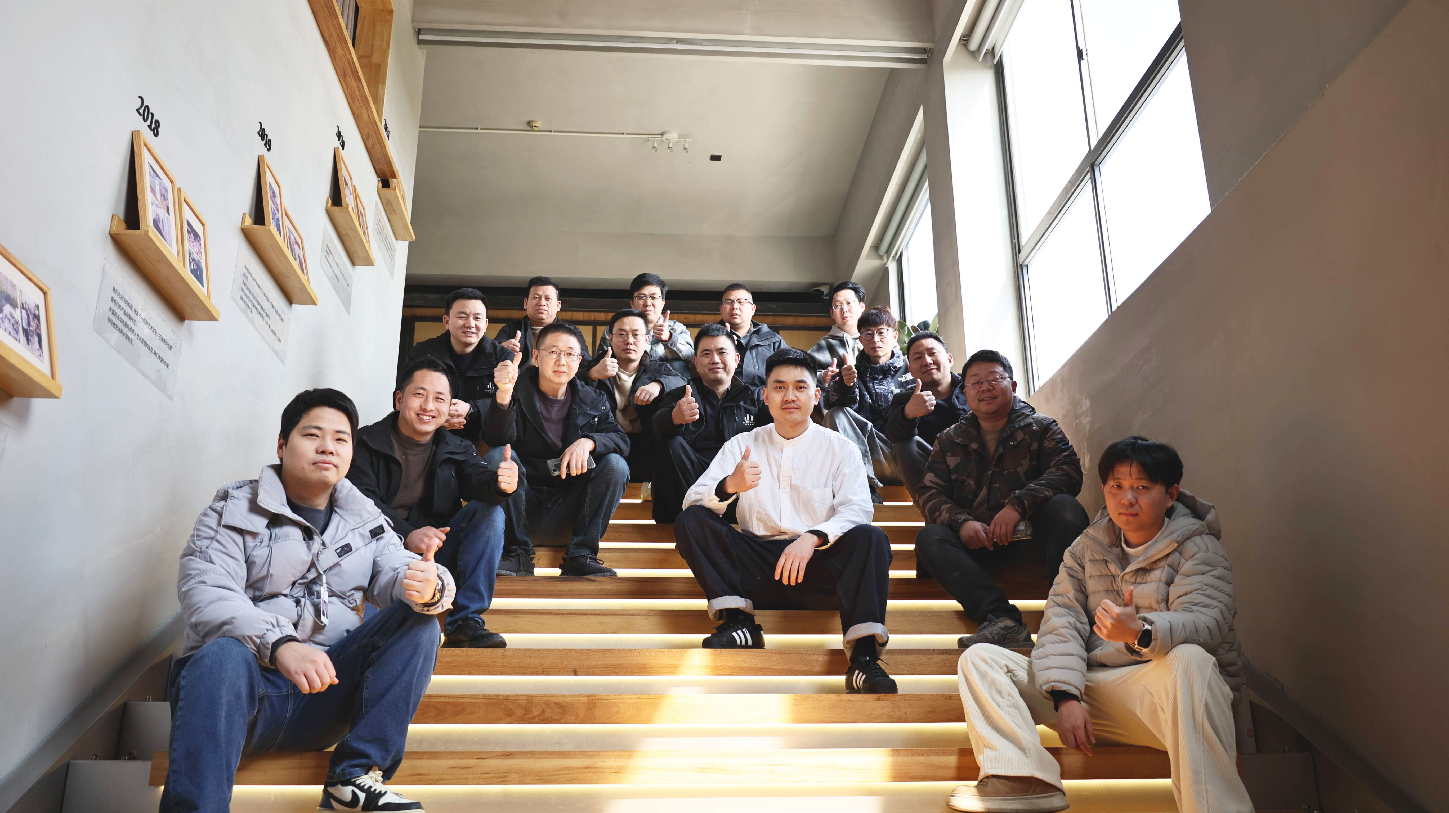 以匠心致初心|蘇境集團(tuán)走進(jìn)瑪?shù)驴松疃扔螌W(xué)培訓(xùn)